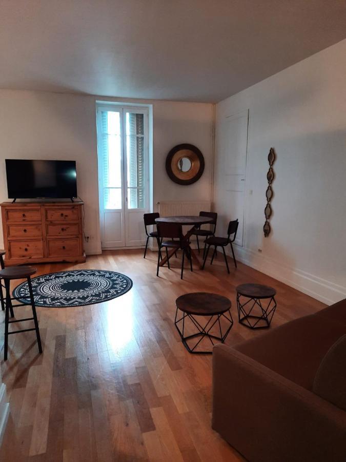 Appartement Jean Paul Sarthe Chalon-sur-Saône Dış mekan fotoğraf